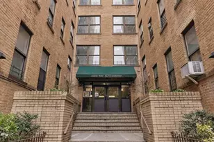 571 Academy St, New York, NY 10034 - Photo 12