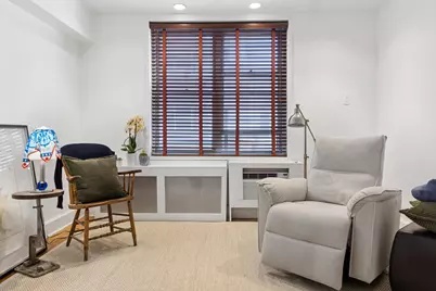 408 W 34th Street #4L, New York City, NY 10001 - Photo 2