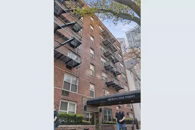 408 W 34th Street #4L, New York City, NY 10001 - Photo 8