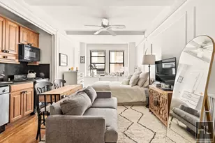 457 W 57th St, New York City, NY 10019 - Photo 2