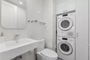 40 E 94th St, New York City, NY 10128 - Photo 8