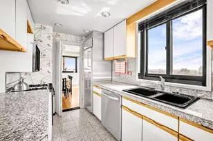 1725 York Ave, New York City, NY 10128 - Photo 8