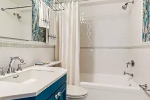 225 E 73rd St, New York City, NY 10021 - Photo 6