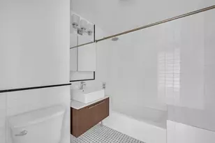 419 E 117th St, New York, NY 10035 - Photo 14