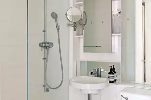 330 E 33rd St, New York City, NY 10016 - Photo 8