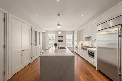 33 E 74th Street #5A, New York City, NY 10021 - Photo 1
