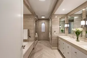 33 E 74th St, New York City, NY 10021 - Photo 14