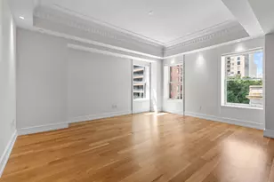 33 E 74th St, New York City, NY 10021 - Photo 4