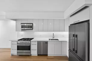 345 E 93rd St, New York City, NY 10128 - Photo 4