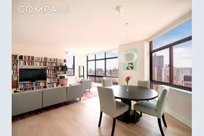 303 E 43rd Street #27A, New York City, NY 10017 - Photo 1