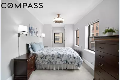 6 W 71st Street #3B, New York City, NY 10023 - Photo 4