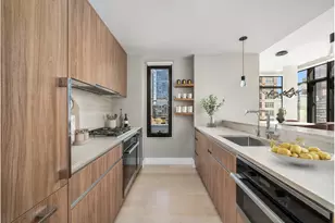 219 Hudson St, New York City, NY 10013 - Photo 6