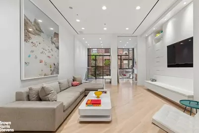 35 W 71st Street #1, New York City, NY 10023 - Photo 2