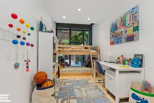 35 W 71st St, New York City, NY 10023 - Photo 10