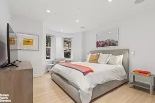 35 W 71st St, New York City, NY 10023 - Photo 8