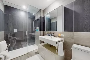 540 W 49th St, New York City, NY 10019 - Photo 10