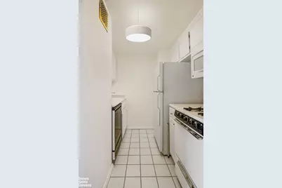 77 7th Avenue #21A, New York City, NY 10011 - Photo 6