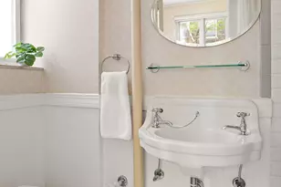 34-28 80th St, New York City, NY 11372 - Photo 6