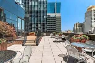 146 W 57th St, New York City, NY 10019 - Photo 12