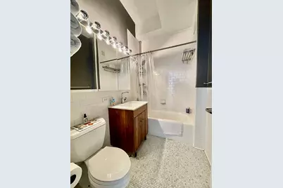 99 John Street #2304, New York City, NY 10038 - Photo 4