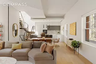 272 W 91st St, New York City, NY 10024 - Photo 2