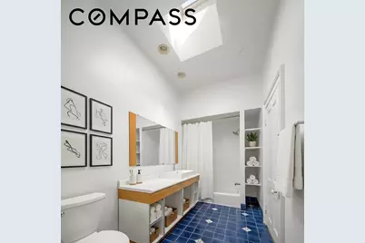 28 College Place, New York City, NY 11201 - Photo 8