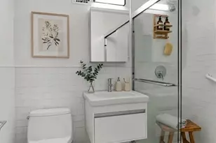 2 Beekman Pl, New York City, NY 10022 - Photo 4
