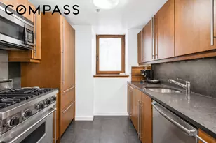 305 2nd Ave, New York City, NY 10003 - Photo 4