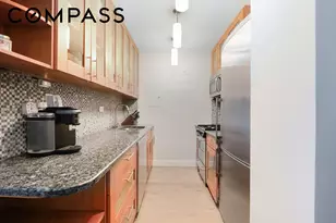 201 E 21st St, New York City, NY 10010 - Photo 6
