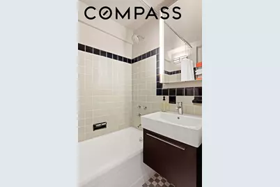 200 W 20th Street #909, New York City, NY 10011 - Photo 6