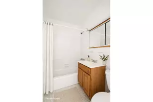 220 E 60th St, New York City, NY 10022 - Photo 6