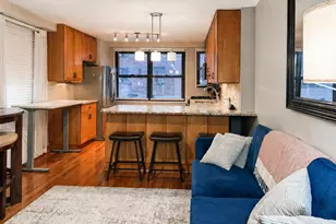 305 E 40th St, New York City, NY 10016 - Photo 1