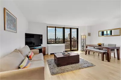 1438 3rd Avenue #21B, New York City, NY 10028 - Photo 2