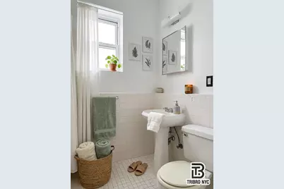 192 Bleecker Street #21, New York City, NY 10012 - Photo 6