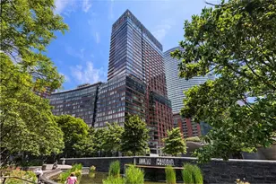2 River Ter., New York City, NY 10282 - Photo 16