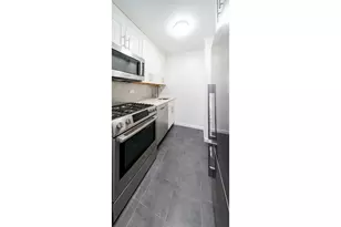 301 E 79th St, New York City, NY 10075 - Photo 4