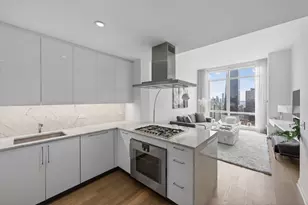 460 W 42nd St, New York City, NY 10036 - Photo 6