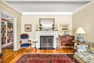 325 E 72nd St, New York City, NY 10021 - Photo 2