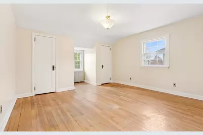 97 Westcott Boulevard, New York City, NY 10314 - Photo 6