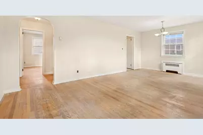 97 Westcott Boulevard, New York, NY 10314 - Photo 2