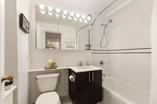 20 E 35th St, New York City, NY 10016 - Photo 6