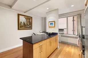 20 E 35th St, New York City, NY 10016 - Photo 2