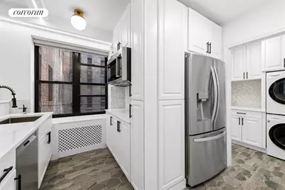 105 W 73rd Street #3C, New York, NY 10023 - Photo 4