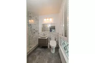 203 W 90th St, New York, NY 10024 - Photo 12