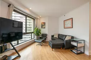 203 W 90th St, New York, NY 10024 - Photo 4