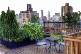 230 E 15th St, New York City, NY 10003 - Photo 6