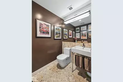 534 W 42nd Street #2, New York City, NY 10036 - Photo 6