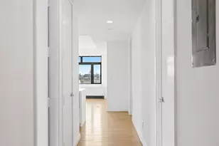 11-02 49th Ave, New York City, NY 11101 - Photo 4