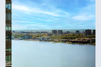 220 Riverside Boulevard #34C, New York City, NY 10069 - Photo 14