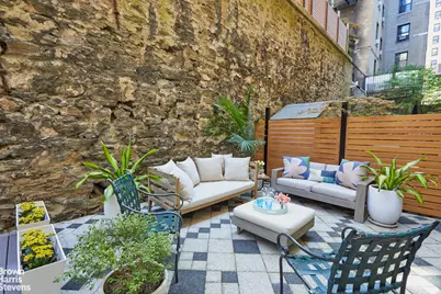 305 W 98th Street #2ES, New York City, NY 10025 - Photo 8